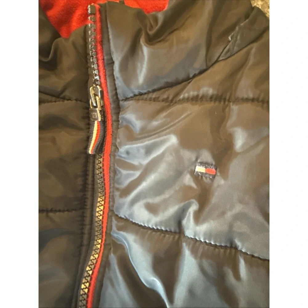 Tommy Hilfiger Puffer Jacket Coat Boys Size 5 Black & Red NO HOOD
